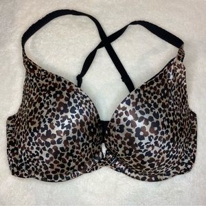 𝅺Victoria's Secret Leopard Print Push-Up Bra